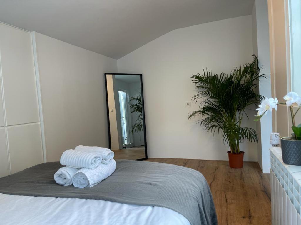 Garden View Prins Room Delft Buitenkant foto